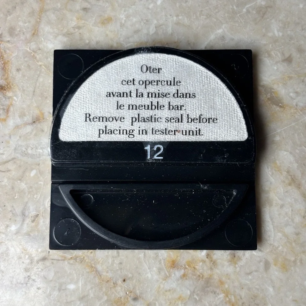 GIORGIO ARMANI Eyes to Kill SHADE 12 Solo Eye Shadow‎ NEW 1.5 G